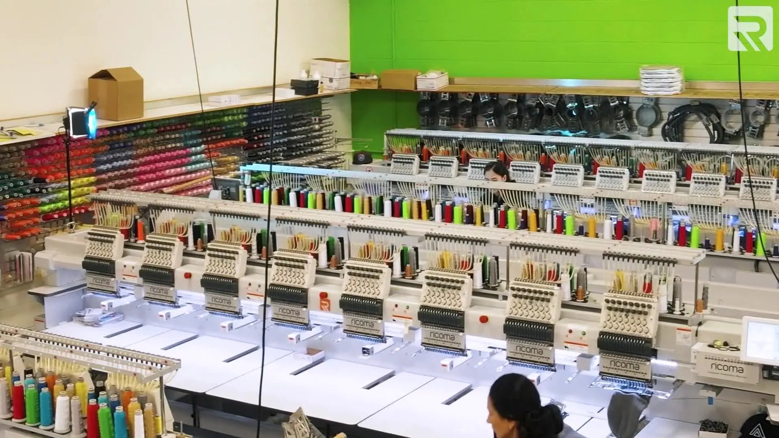 Stop Scaling the Hard Way: When a Single-Head Embroidery Machine Beats a Multi-Head (and When It Absolutely Doesn’t)