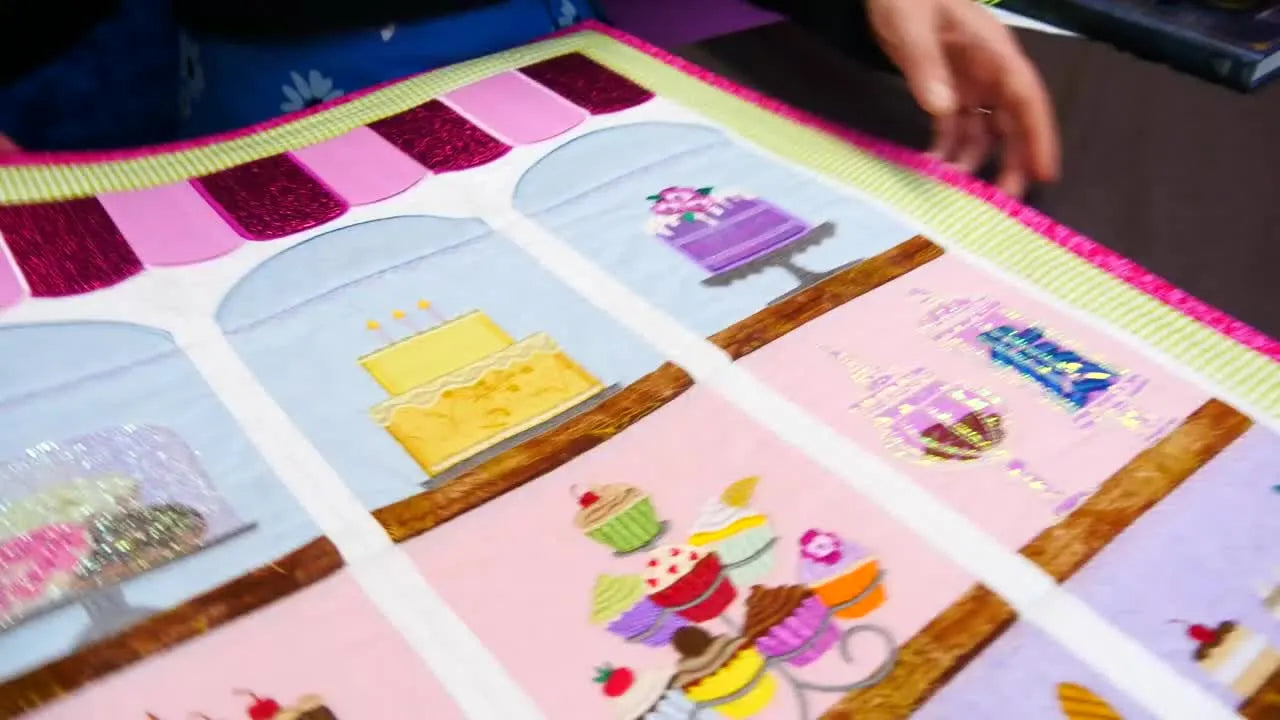 August Sew-Along Reality Check: Build the Ripple Purse (2 Hoopings, Zero Raw Seams) and Keep the Patisserie Quilt Blocks Flat