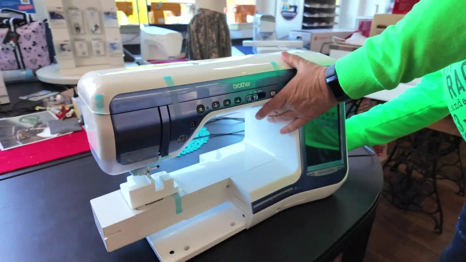 Brother Innov-is V5 Limited Edition Sewing & Embroidery Machine Unboxing
