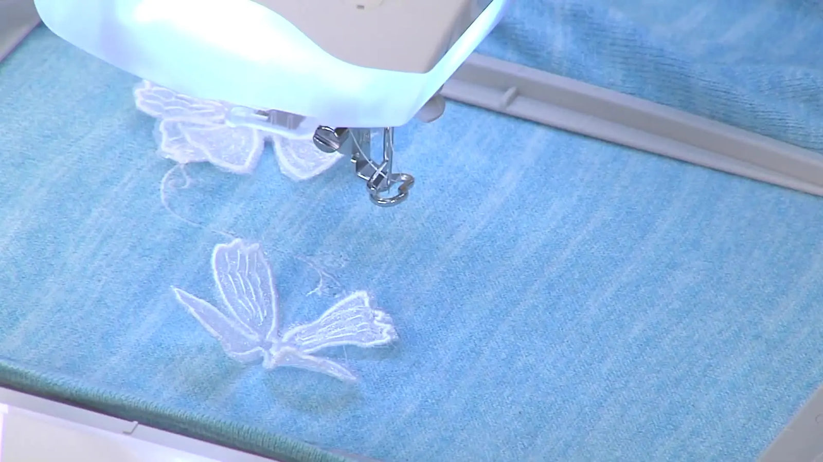 3D Organza Flowers on a Knit Cardigan: The Calm, Repeatable Way to Get a 1950s Look Without Puckers