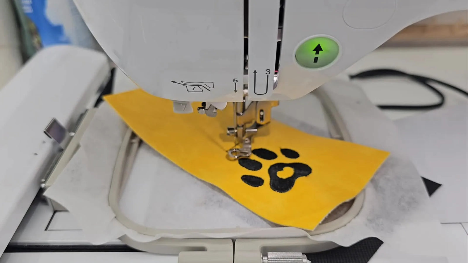 The No-Panic Way to Stitch an ITH Magnetic Paw Bookmark on a Brother PE900 (Without Smashing Your Needle on the Magnets)