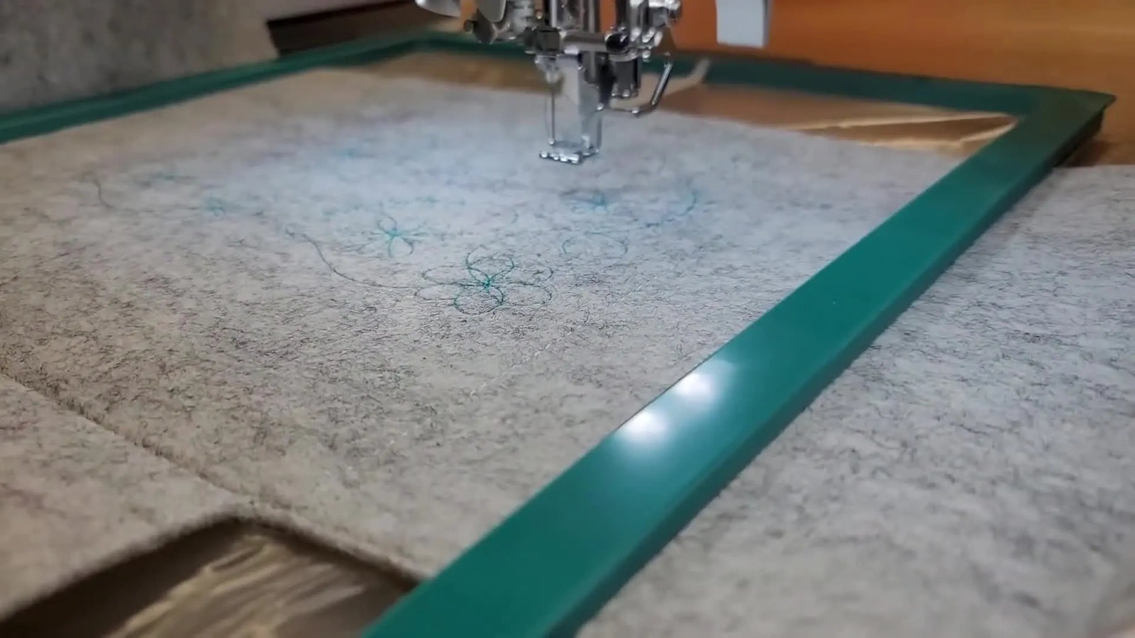 Stop Re-Hooping Your Kimberbell Folio: Stitch 4 Corners in One Hooping with a 10.5" x 16" Magnetic Hoop + Projector Crosshair
