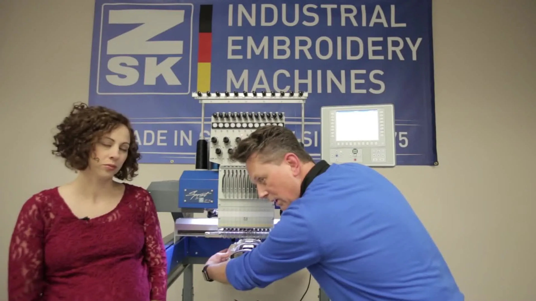 A close-up shows the pocket frame snapping onto the cap driver with a clear “click,” confirming the frame is locked in place.