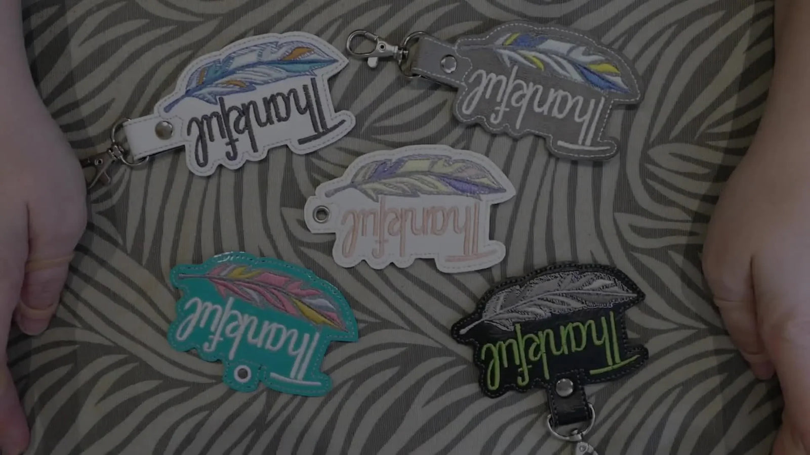 Vinyl Snap Tab Keychains That Don’t Warp, Nest, or Fall Apart: A Battle-Tested ITH Method (Marine Vinyl + Rivets)