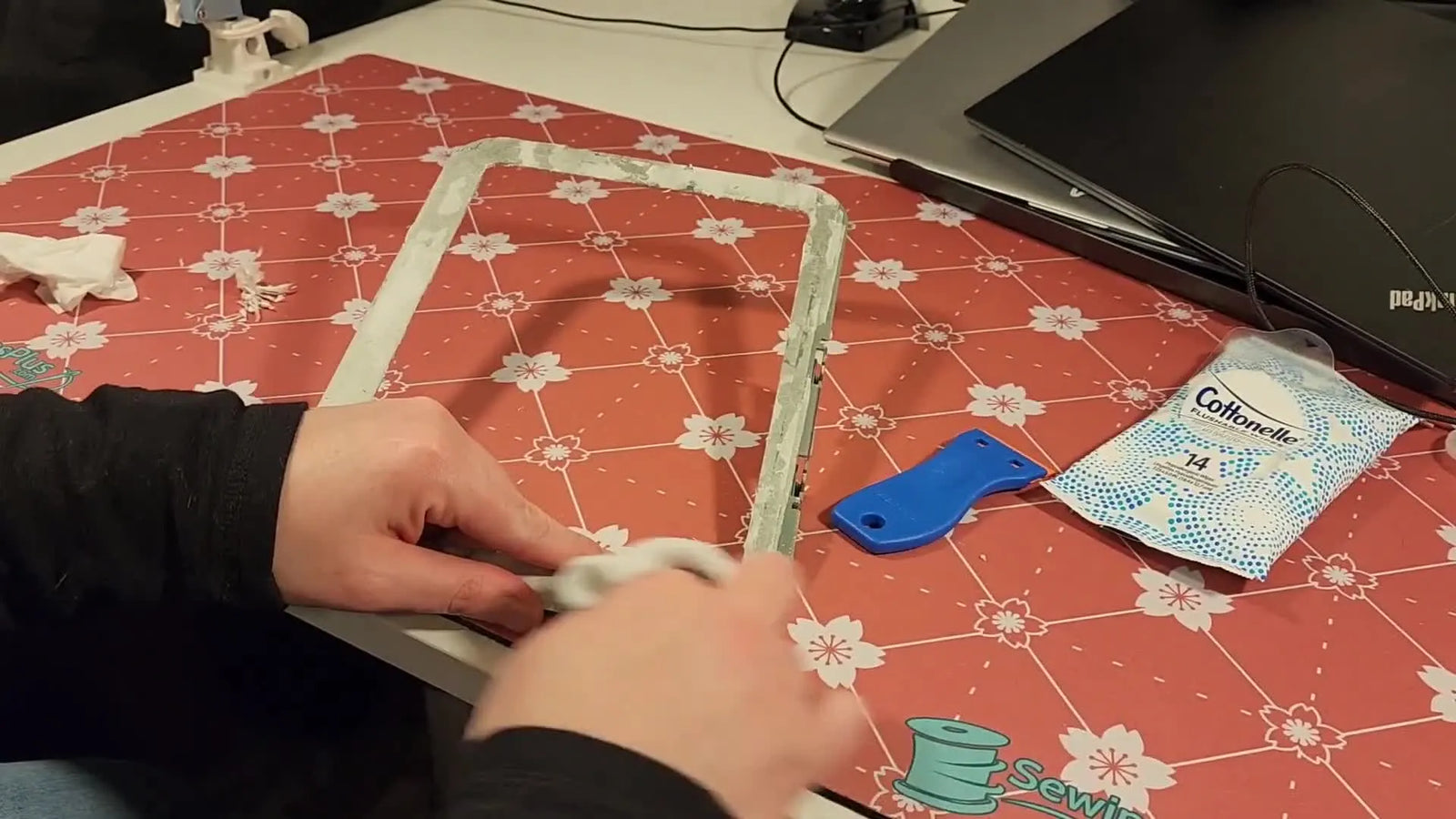 Stop Scraping Your Fingers Raw: Cleaning a Dime Sticky Hoop Without Ruining the Metal Frame