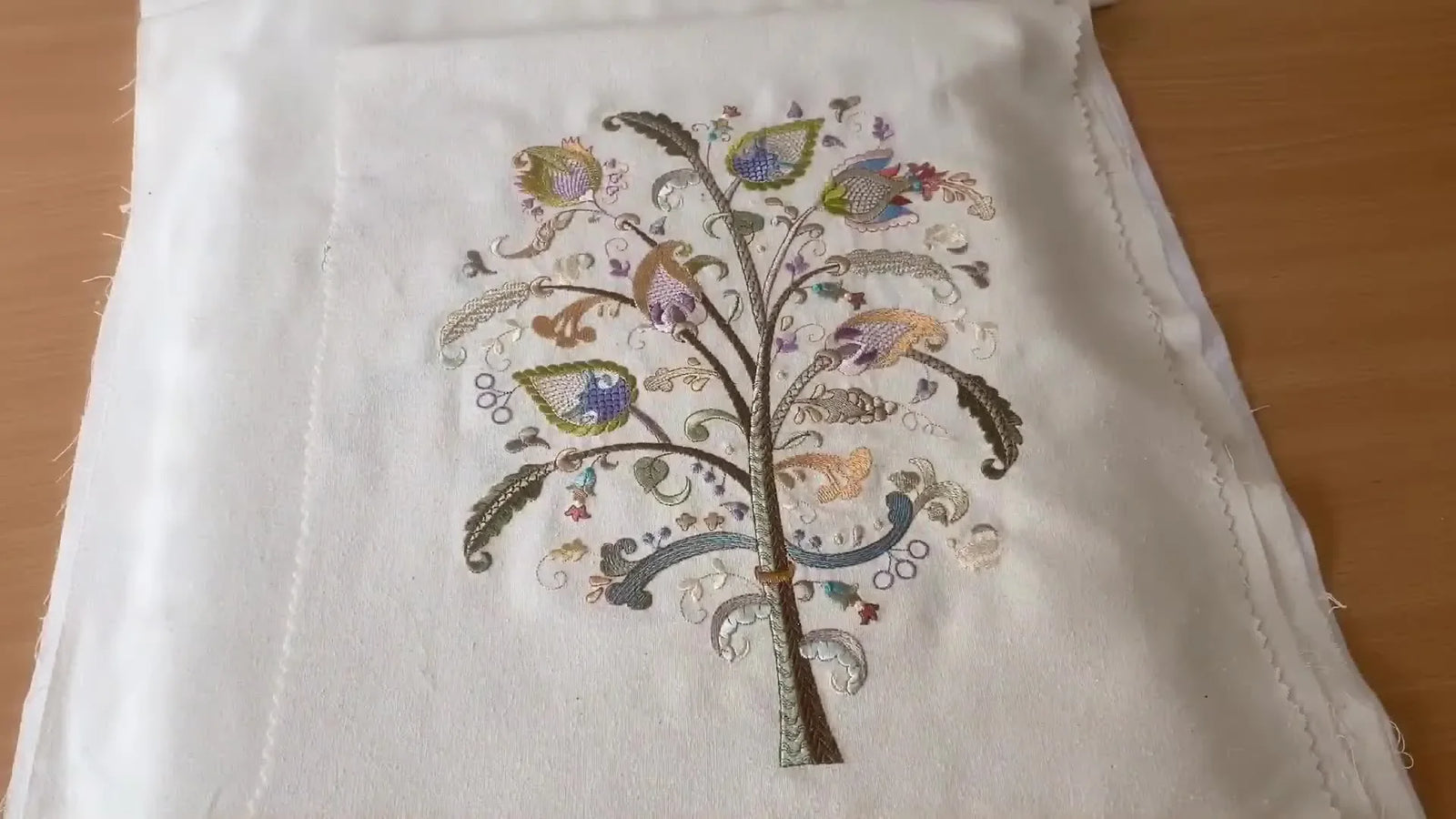 No More Gaps: Multi-Hooping the Jacobean Tree of Life on a Husqvarna EPIC (Pin Markers, Needle-Drop Checks, and Silk That Behaves)